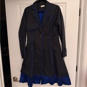 Chic Black Trench Coat with Blue Trim